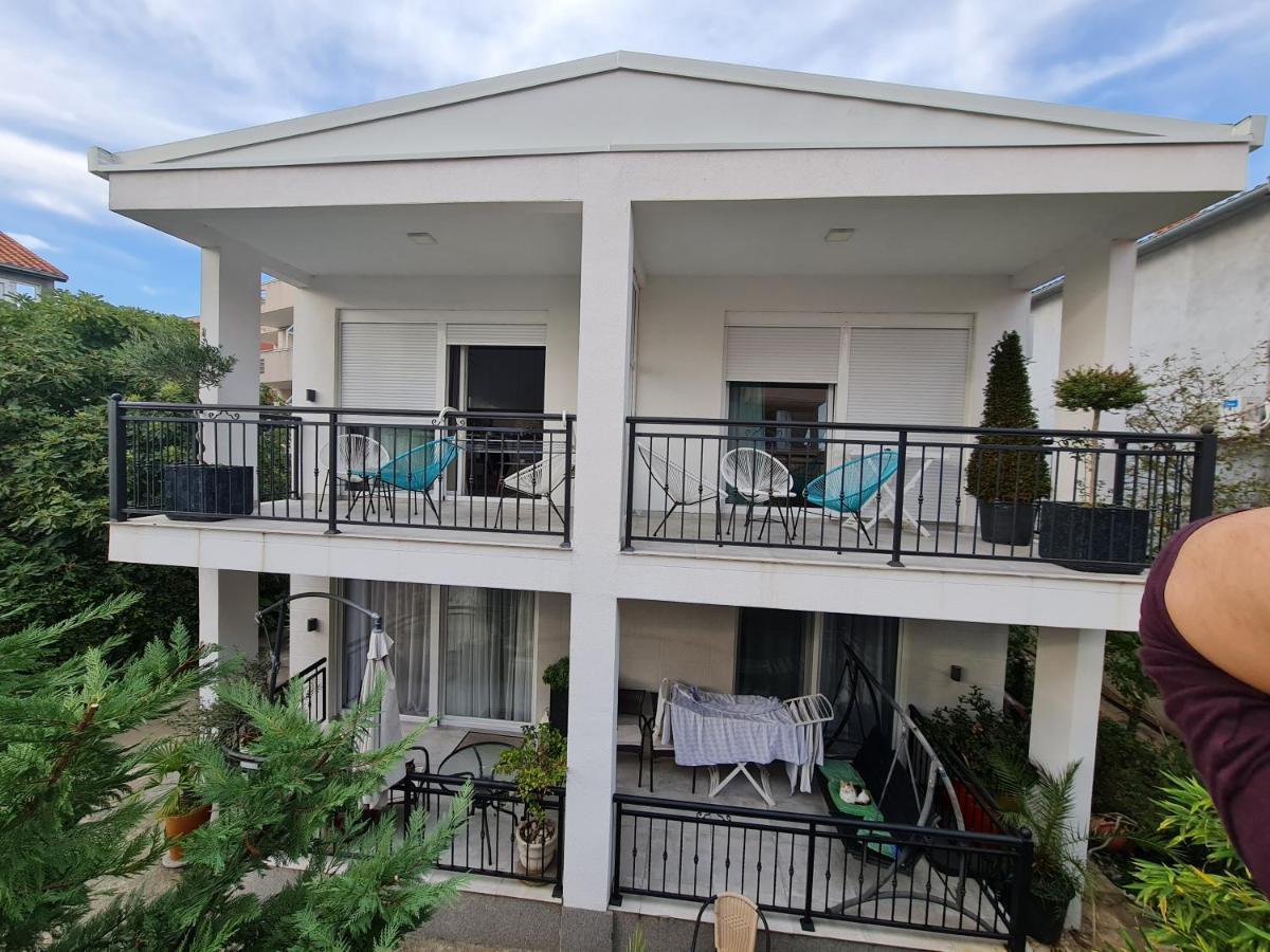 Apartments Tivat Exterior foto