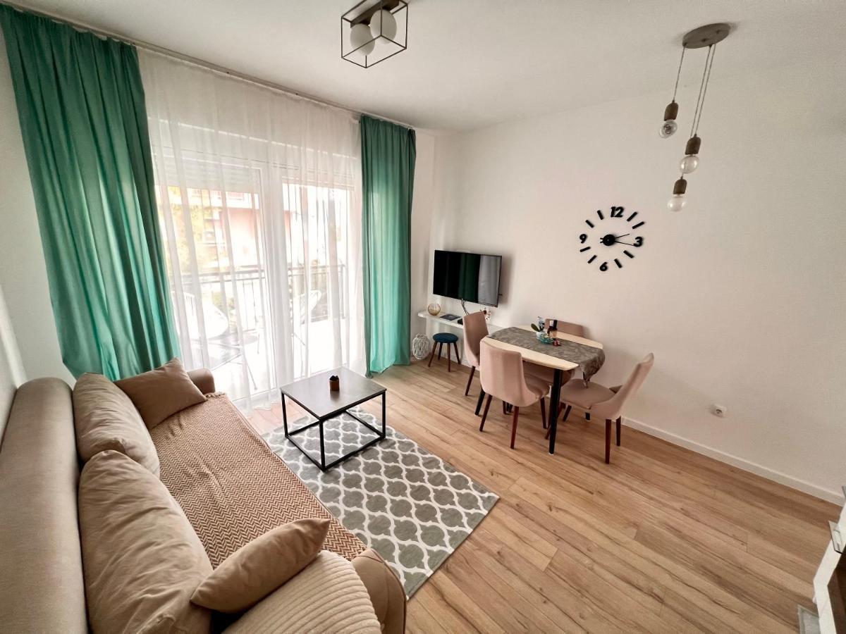 Apartments Tivat Exterior foto
